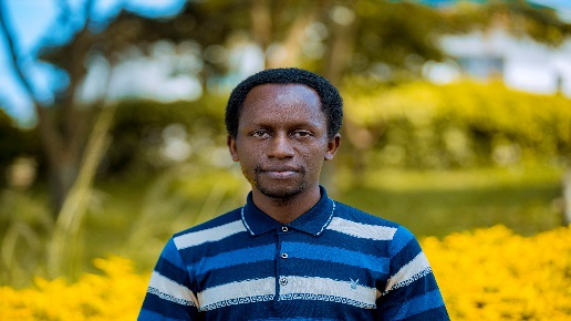 Damas NDAYIZEYE